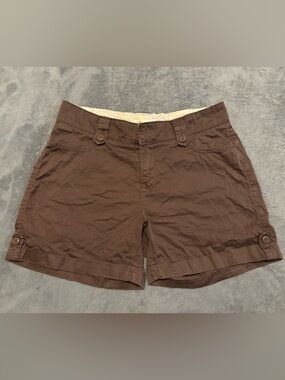 Lee Brown Women's Casual Shorts with Button Tab Detail